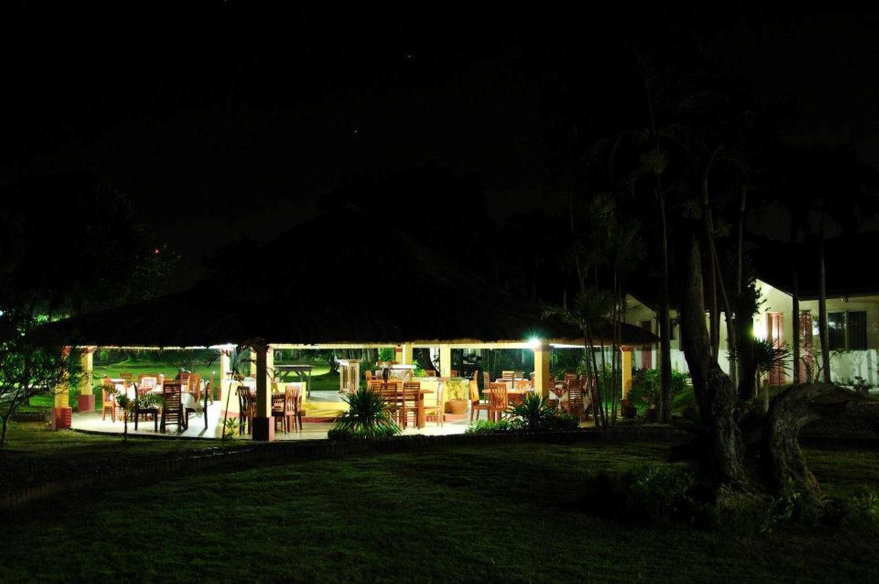 Happy Ripples Beach Resort Mabilao المظهر الخارجي الصورة