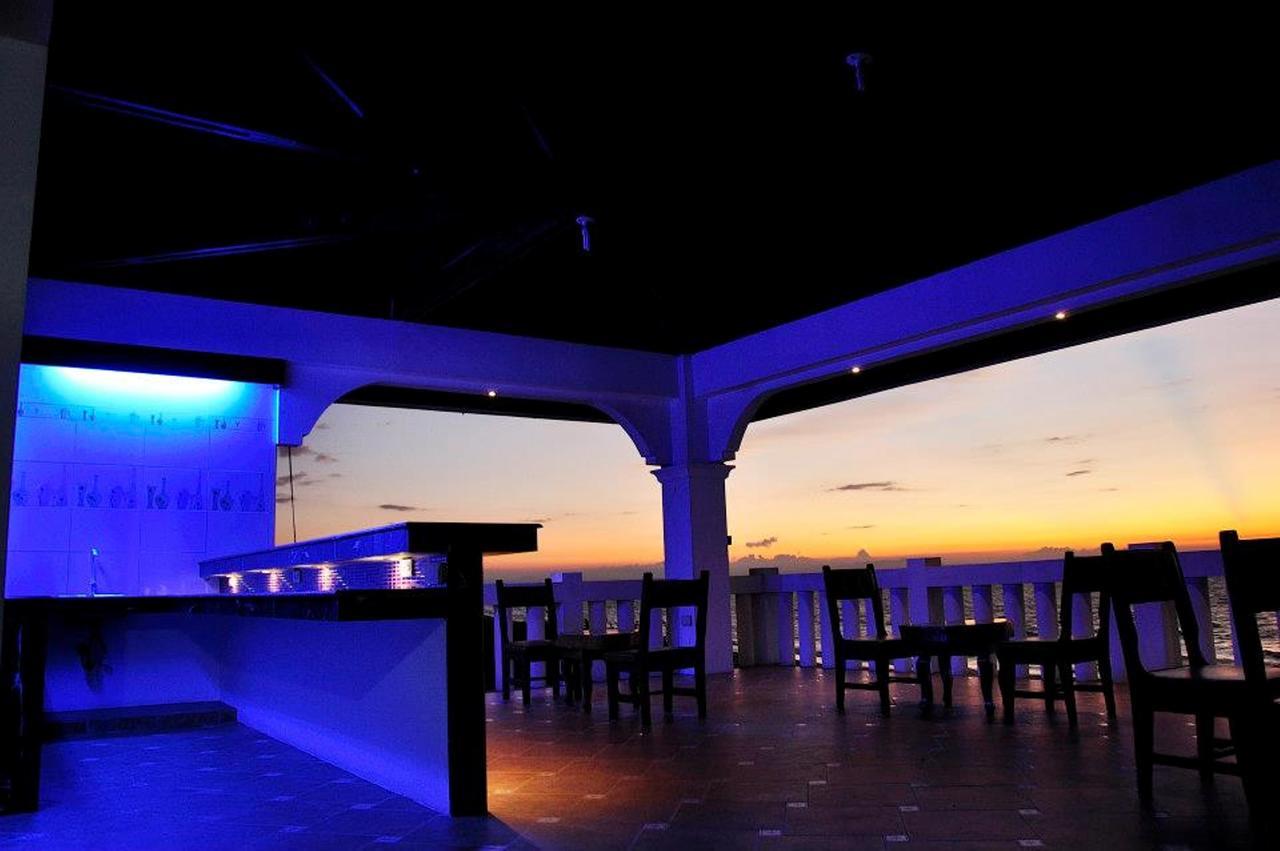 Happy Ripples Beach Resort Mabilao المظهر الخارجي الصورة