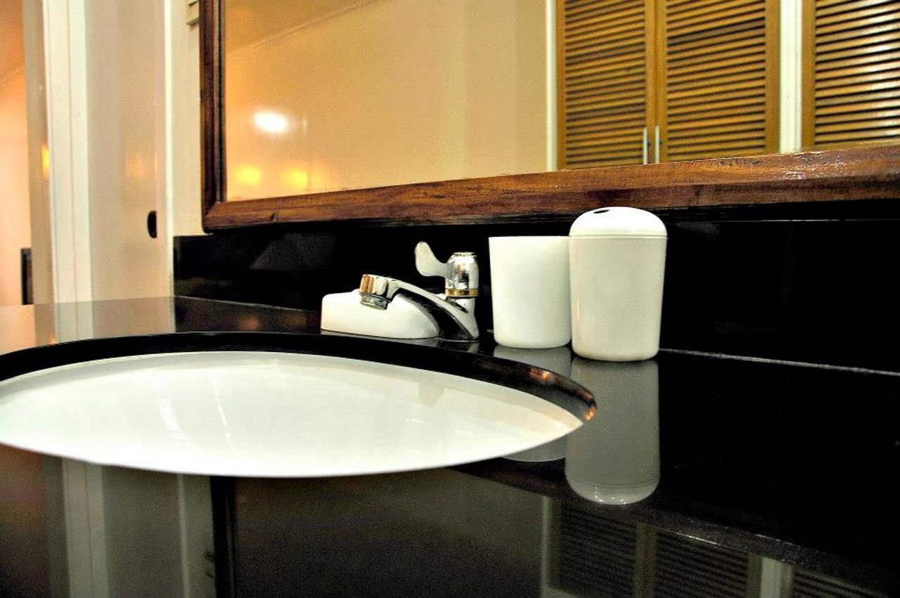 Happy Ripples Beach Resort Mabilao المظهر الخارجي الصورة
