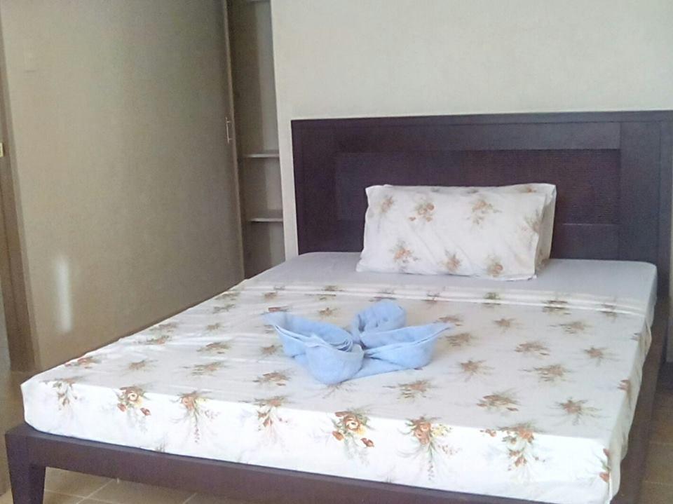 Happy Ripples Beach Resort Mabilao المظهر الخارجي الصورة