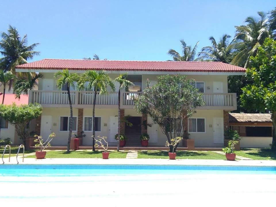 Happy Ripples Beach Resort Mabilao المظهر الخارجي الصورة