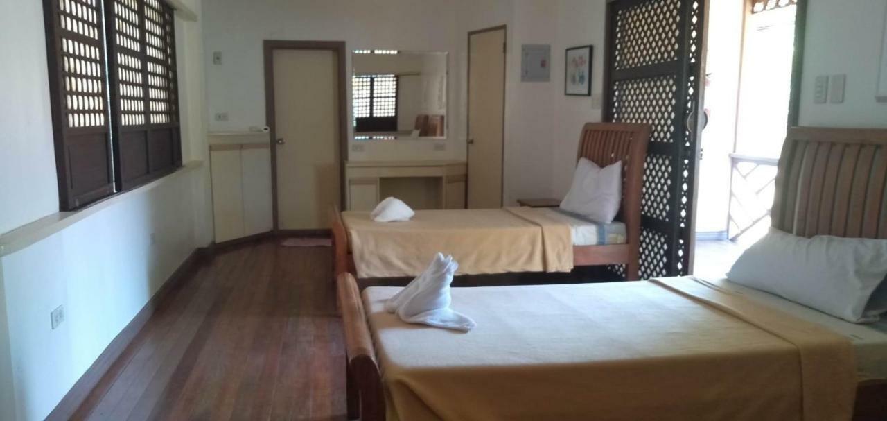 Happy Ripples Beach Resort Mabilao المظهر الخارجي الصورة
